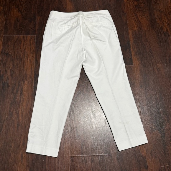Ann Taylor LOFT White Cream Cropped Pants 8 GuC - Picture 9 of 10